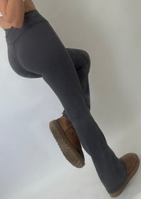 Crossover Yoga Pants